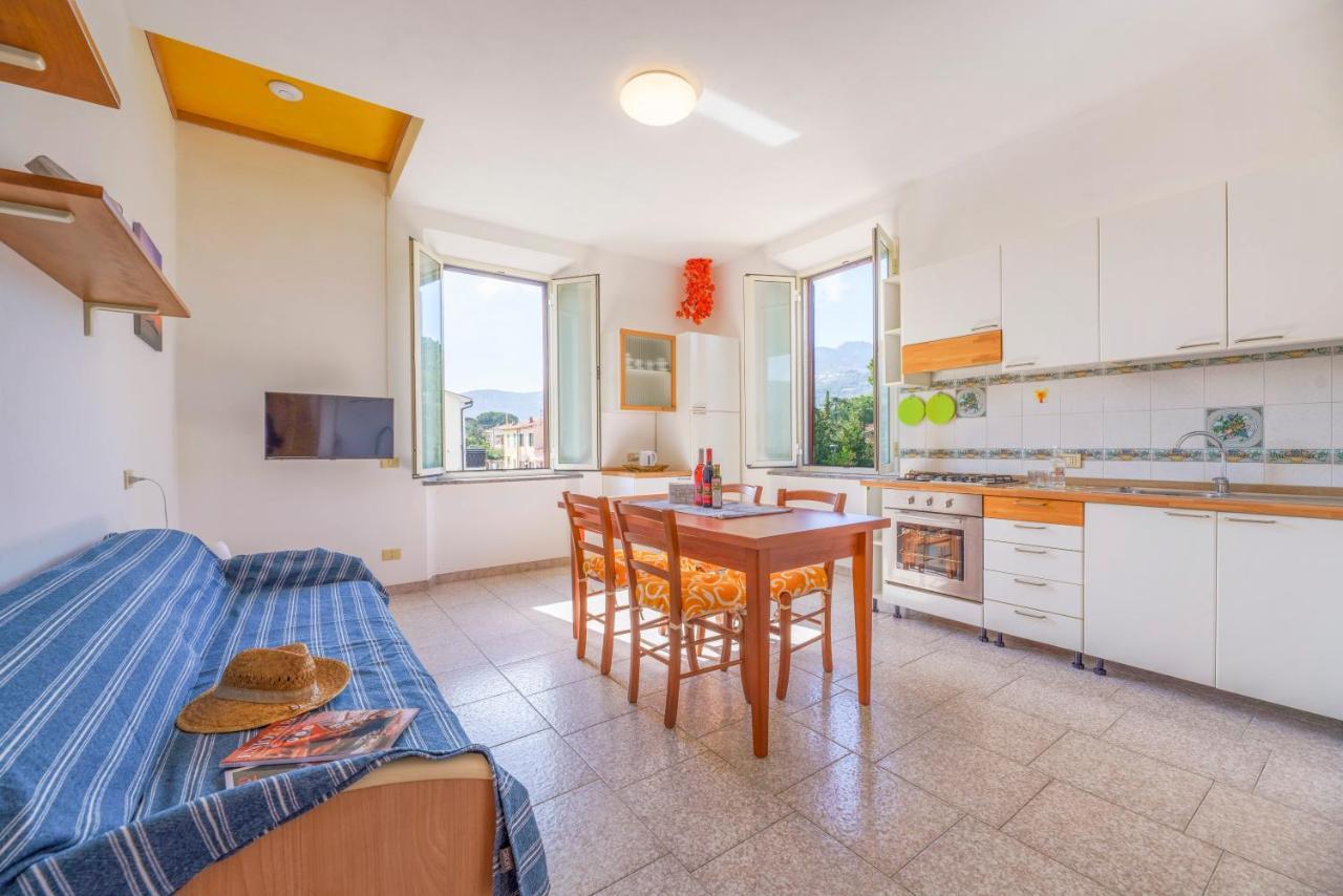 Aethalia - a 300mt dal mare Apartment Marina di Campo Bagian luar foto